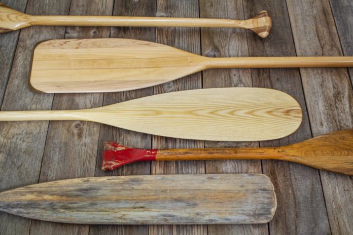 best canoe paddle
